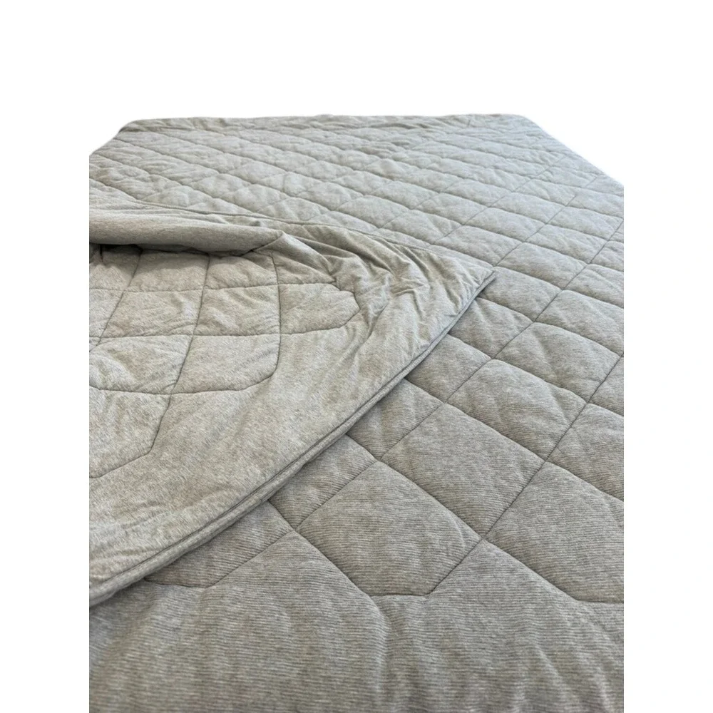 Gray Quilted Jersey Comforter‎ Diamond Stitch Minimalist King 102x86 Heavy Cozy